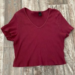 Maroon ribbed crop top